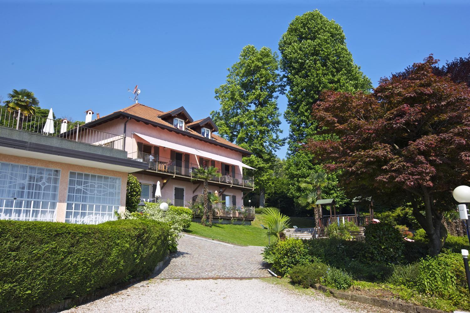 Villa Anna Isole Borromee Baveno Exterior photo