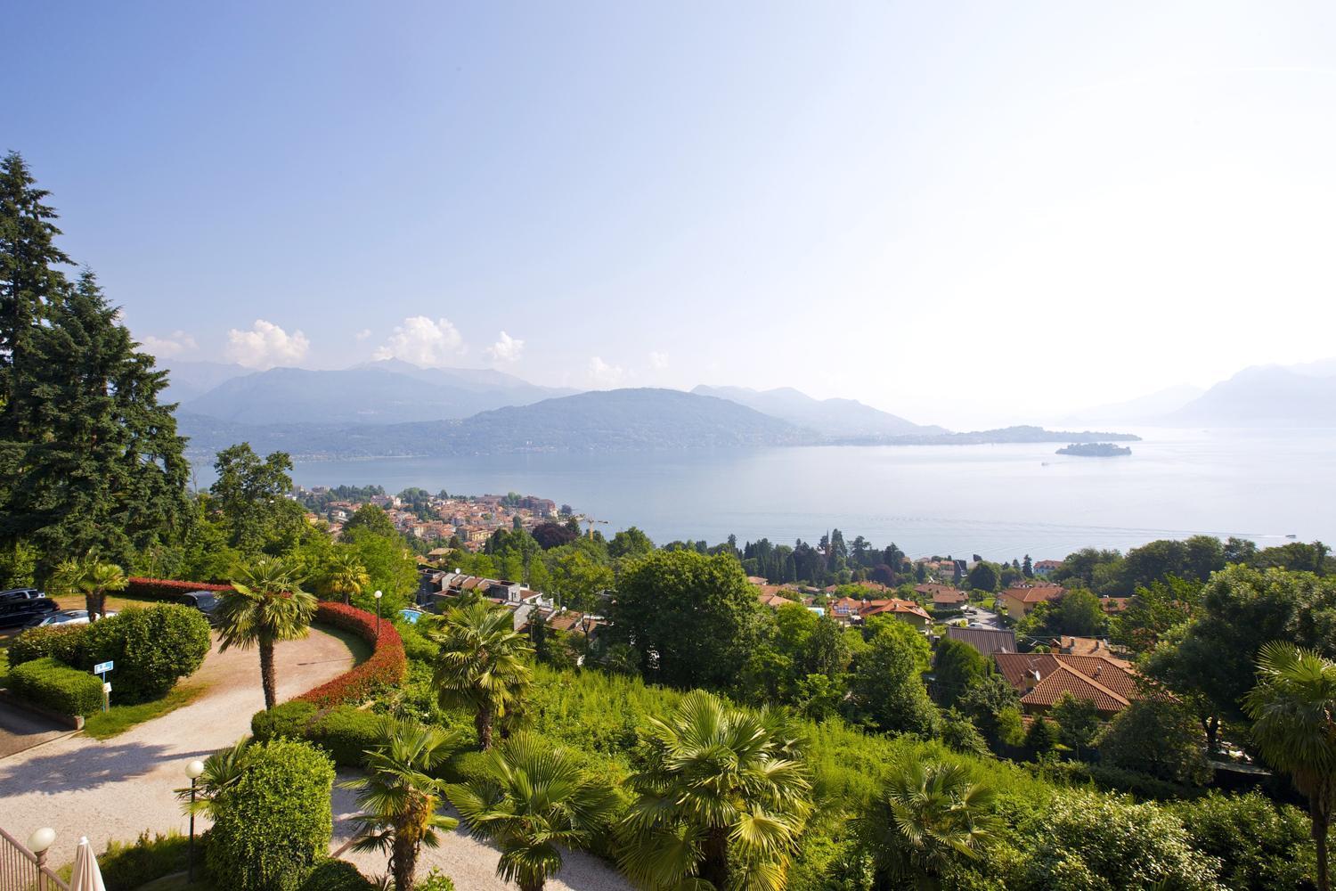 Villa Anna Isole Borromee Baveno Room photo